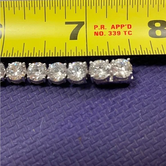 Nadri 7.5” crystal clear CZ tennis bracelet silver tone beautiful heavy quality - Picture 5 of 11
